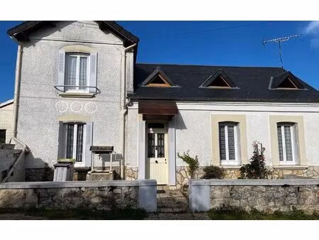 maison bézenet m² t-6 à vendre  129 000 €
