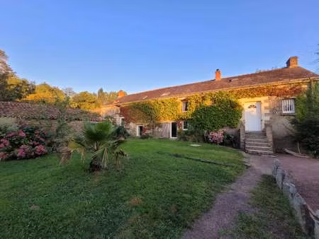 vente longère et corps de ferme à saint-étienne-de-montluc (44360) : à vendre / 183m² sain