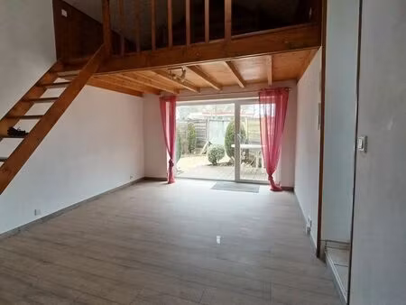 location appartement 3 pièces 45 m² à dijon (21000)