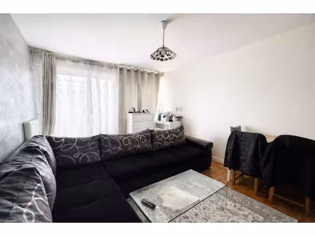 grand t3 familial avec cave  parking   gardien et locataire - ivry s/ seine