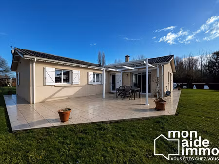 maison de plain-pied 4 chambres possibles sans travaux à prévo