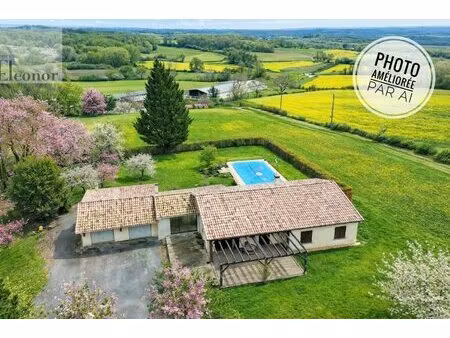 belle maison de maçon avec vue panoramique