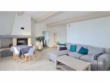 à louer - maison de village t3-4 85m2 - refait à neuf