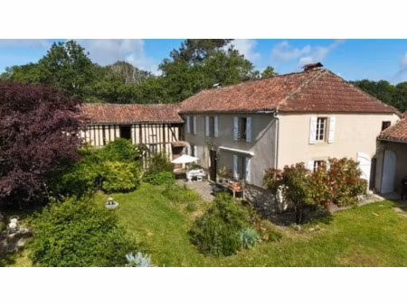 propriété à vendre plaisance 7 pièce(s) 220m2 249 000€