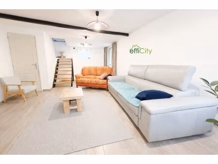 maison 6 pièces - 160 m²