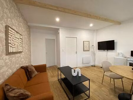 location appartement 2 pièces meublé à landerneau (29800) : à louer 2 pièces meublé / 35m²