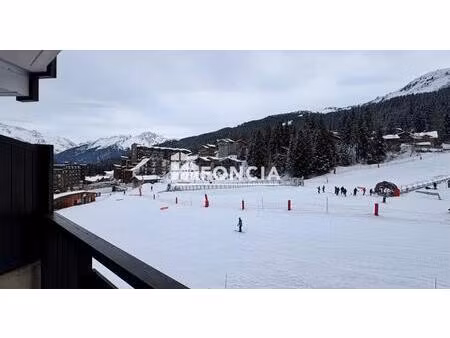 appartement skis aux pieds!