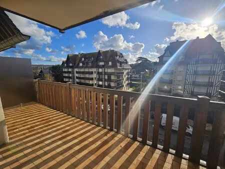 3 min à pieds de la plage de deauville