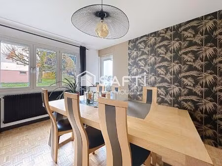 à vendre – appartement rénové avec goût  3 chambres  terrasse et garage à maîche (25120)