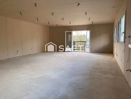 bureau à louer  sécurisé  parking  loyer attractif