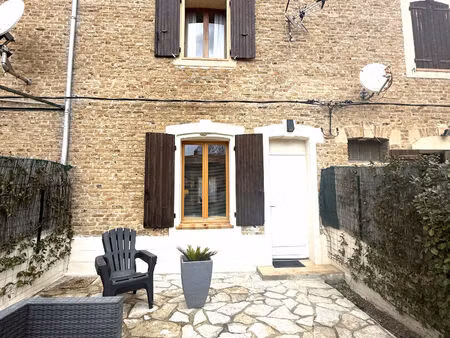 maison centre village de130 m2 studio ind. 20m2