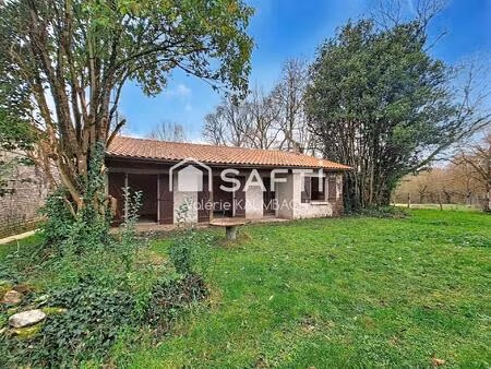 a rénover intégralement - fort potentiel