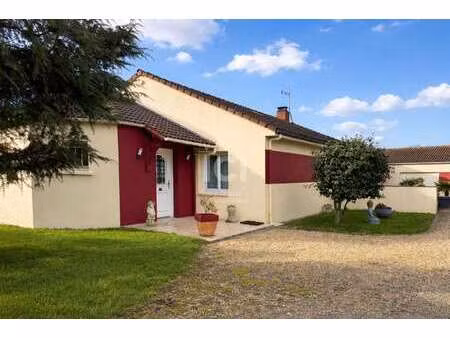 vente maison à saint-père-en-retz (44320) : à vendre / 128m² saint-père-en-retz