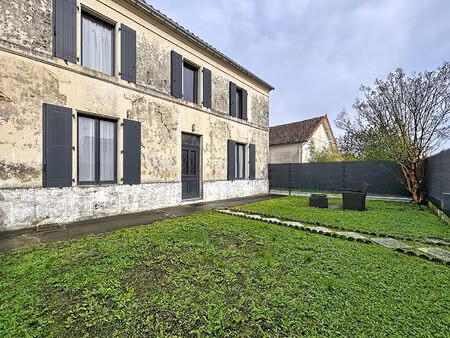 maison tonnay charente 4 pièce(s) 80.15 m2