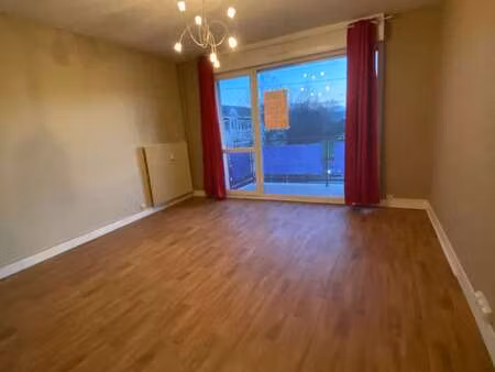 location appartement 2 pièces à caen (14000) : à louer 2 pièces / 52m² caen
