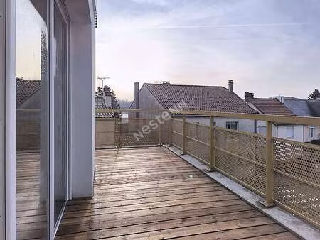 location appartement 3 pièces au loroux-bottereau (44430) : à louer 3 pièces / 65m² le lor