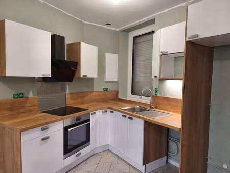 location maison à étrelles (35370) : à louer / 66m² étrelles