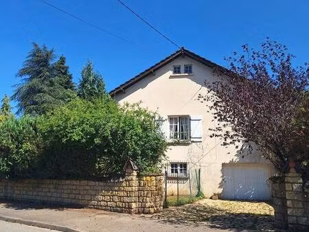 maison individuelle en impasse calme absolue et lumière
