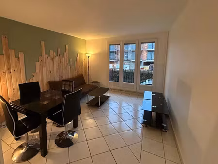 appartement 3 pièces 58 m² à louer bois-d'arcy 78390 ? | era immobilier