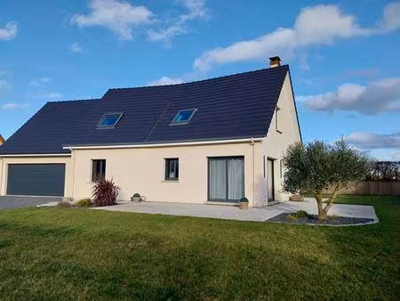 très beau pavillon récent 5 min de fécamp avec garage double