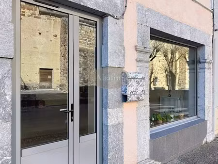 maison de village local commercial