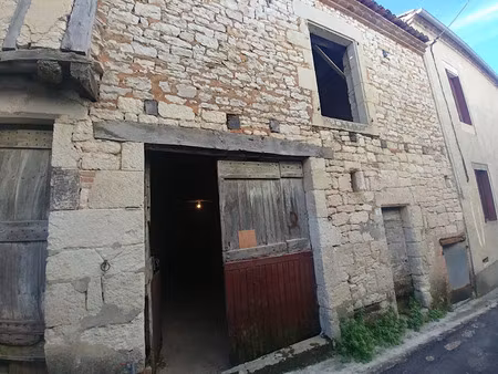 vente maison 3 pièces 85 m² à puylaroque (82240)  20 000 €