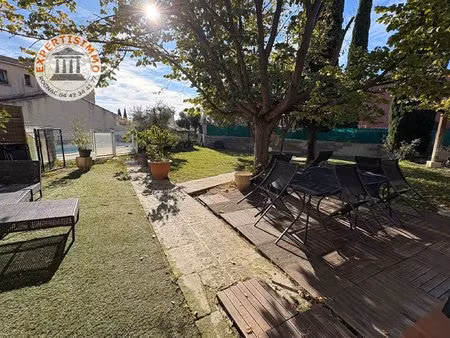 vitrolles villa t6 plain pied piscine