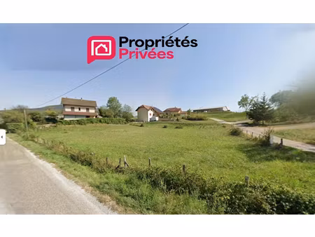terrain plat libre constructeur au calme à corbonod  580m²