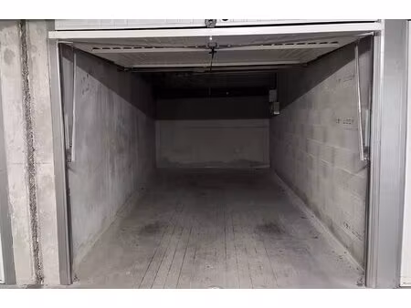 garage à louer à la ciotat centre ville