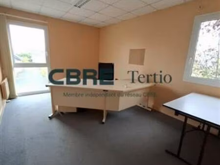 location bureau saint-avertin 70 m²