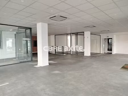 achat local commercial 343m² annemasse 74100