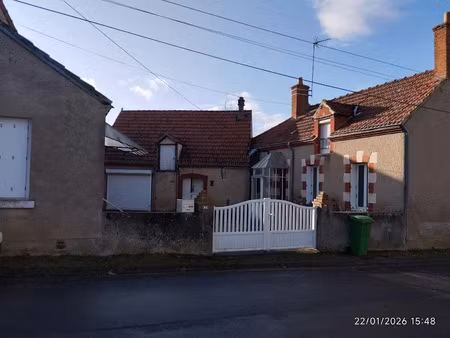 vente maison 3 pièces 80 m² à genouilly (18310)  84 000 €