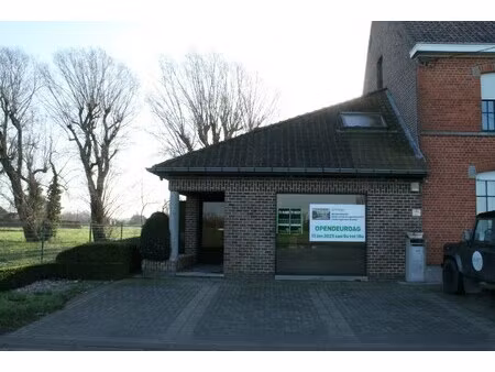 commercieel te huur in sint-baafs-vijve