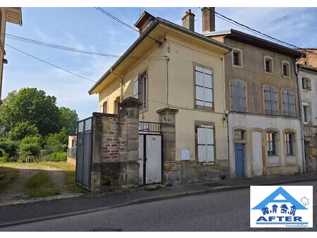 maison de ville 100 m² avec cour interieure