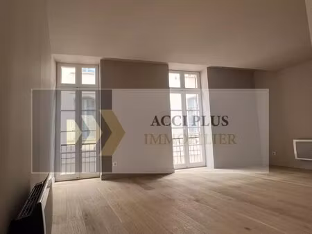 location appartement 1 pièce 32m² nimes 30000
