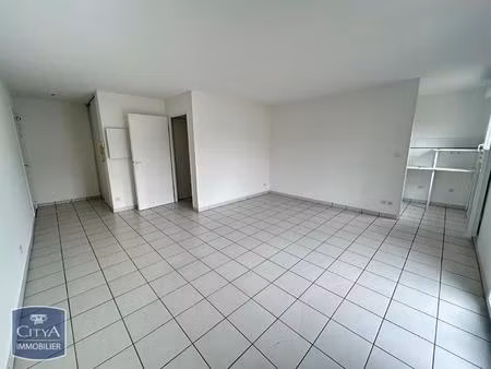 location appartement 2 pièces 48m² tarbes 65000
