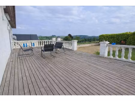 vente maison 8 pièces 202 m² à vadencourt (02120)  174 000 €