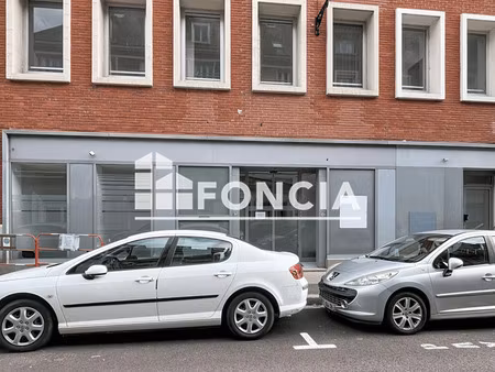 volumes tres rares a la vente a lisieux