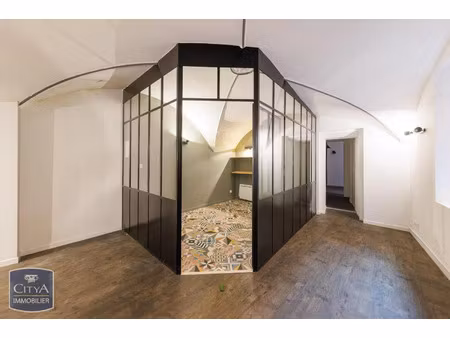 local commercial à vendre 81 m² - riom (63) - 80 000€