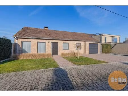 oordegem - instapklare bungalow/3 slp/garage en mooie tuin!