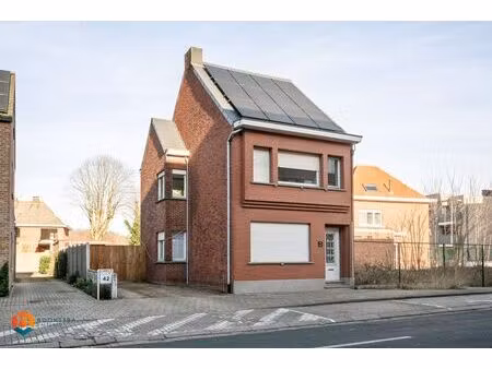 woning met 3 slpkrs en tuin in centrum beerzel