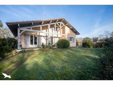 vente maison 7 pièces 190 m² léon (40550)