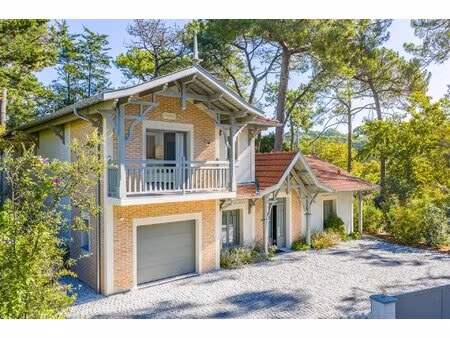 abatilles - elégante villa familiale avec piscine