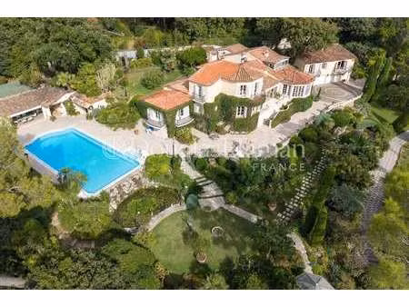villa de luxe avec vue sur mer à vendre à cannes : 14 900 000 € | 750m²