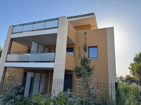 location appartement 3 pièces 64 m² à aix-en-provence (13540)