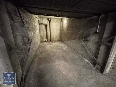 location parking pau 64000