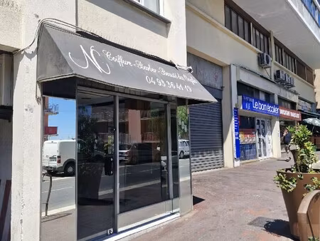location local commercial 36m² grasse 06130