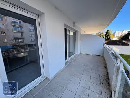 location appartement 3 pièces 60m² pau 64000