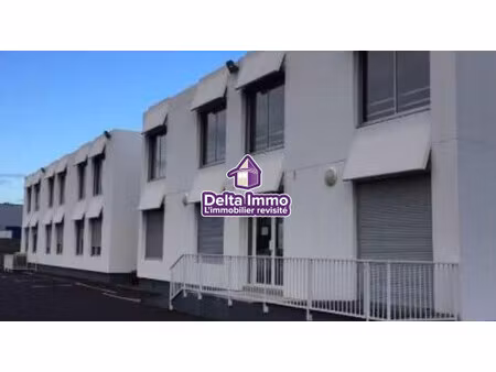 evreux - ensemble immobilier d'une superficie de 2296 m² à ven