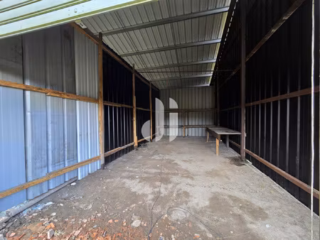 local de stockage cestas 46 m2